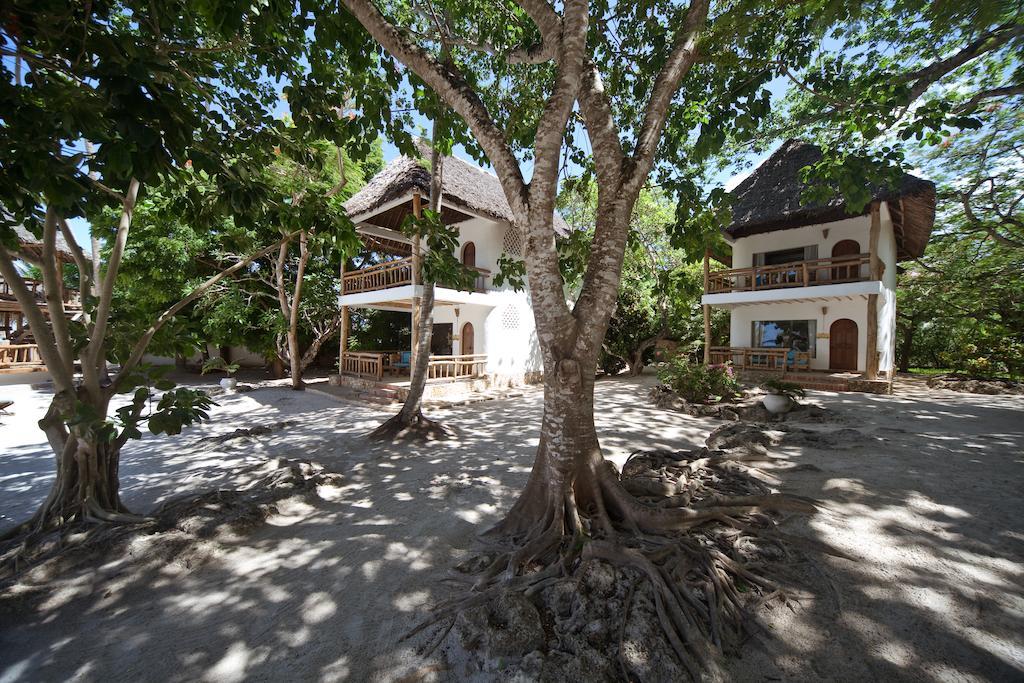 Waterlovers Beach Resort Diani Beach Room photo