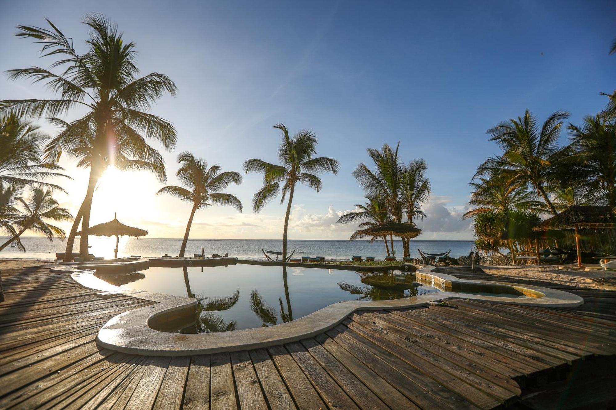 Waterlovers Beach Resort Diani Beach Exterior photo