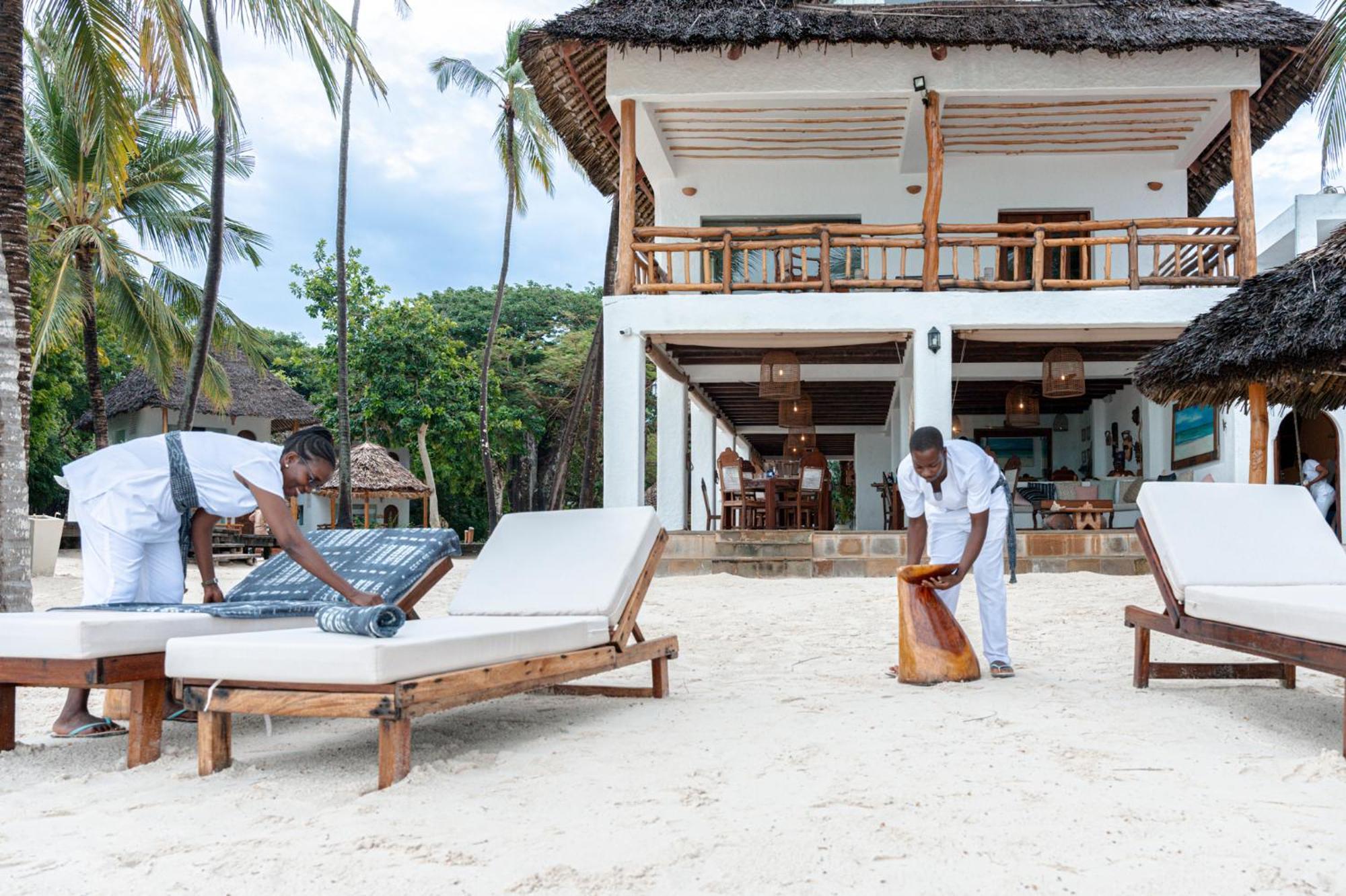 Waterlovers Beach Resort Diani Beach Exterior photo