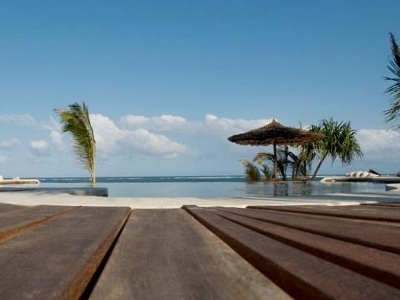 Waterlovers Beach Resort Diani Beach Exterior photo