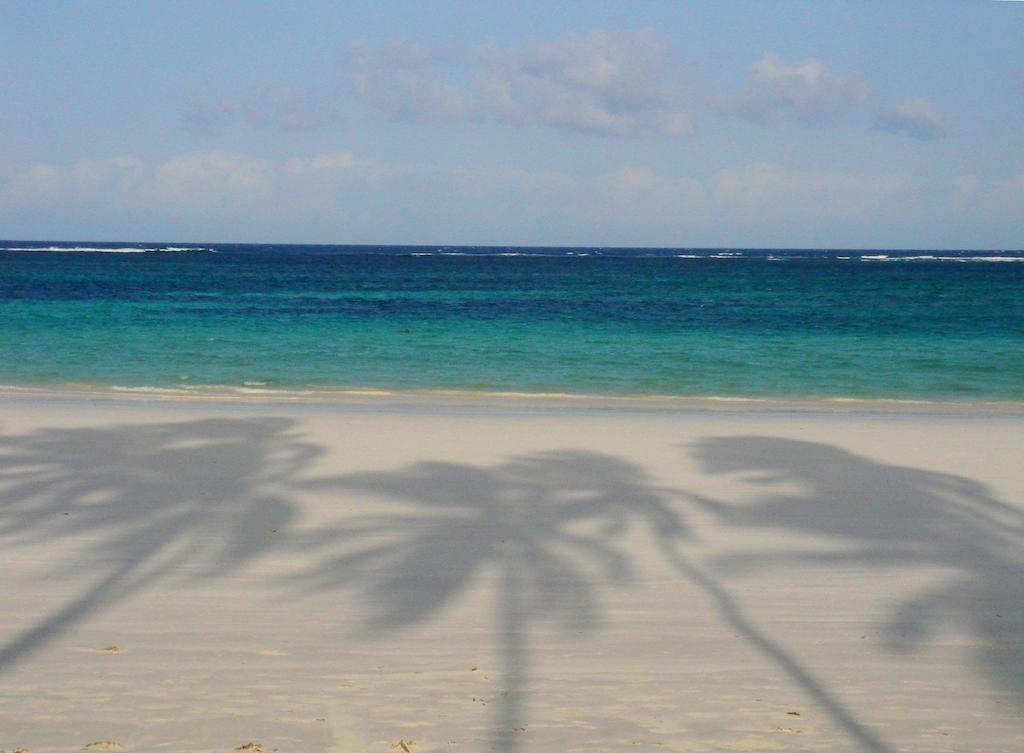 Waterlovers Beach Resort Diani Beach Exterior photo