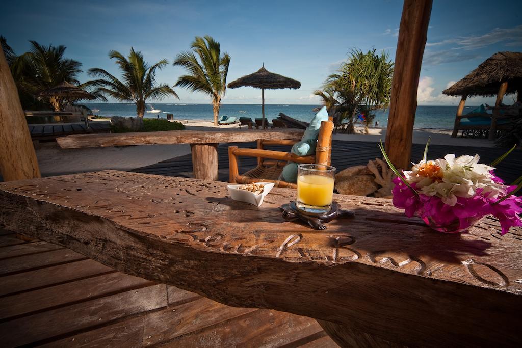 Waterlovers Beach Resort Diani Beach Exterior photo